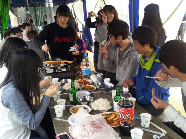 Bandphoto_2013_11_07_10_41_44.jpg